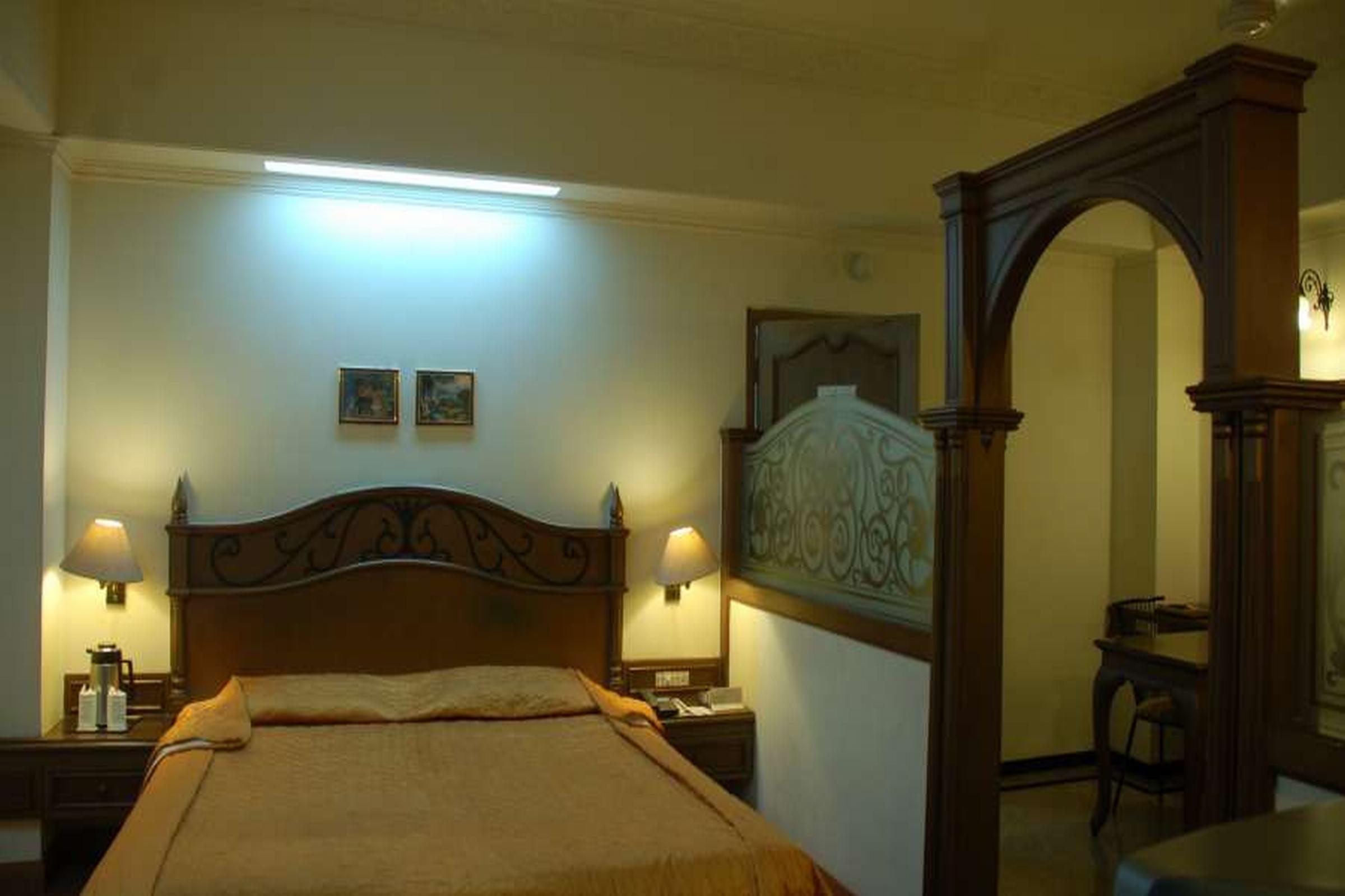 כלכותה Park Palace Hotel מראה חיצוני תמונה