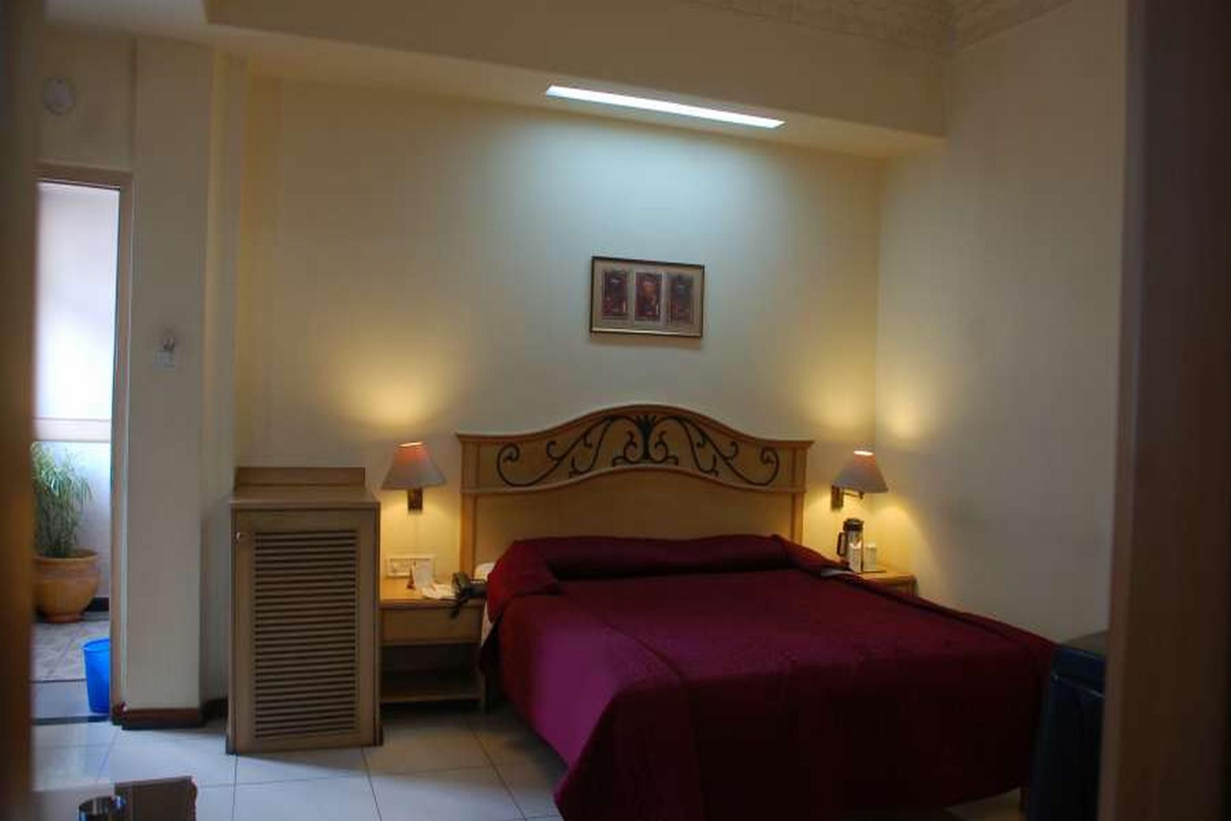 כלכותה Park Palace Hotel מראה חיצוני תמונה