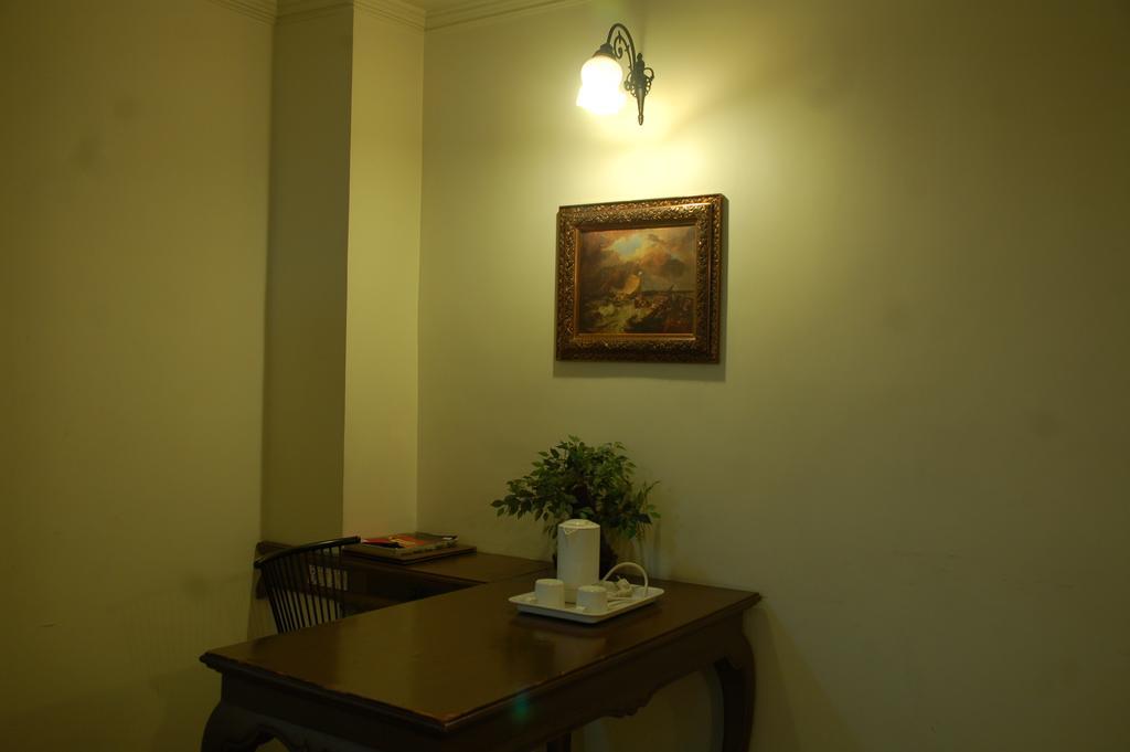כלכותה Park Palace Hotel חדר תמונה